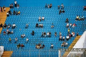 estadios-vacios