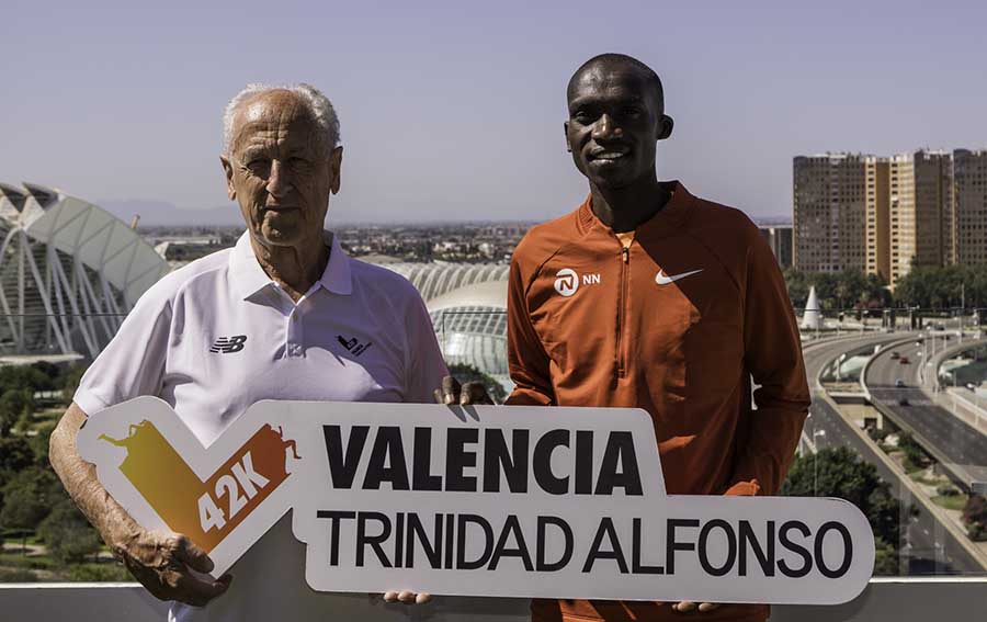 Joshua Cheptegei anuncia su regreso a Valencia para debutar en el Maratón post thumbnail image