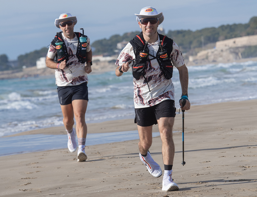 El extraordinario reto de Pol Makuri y Albert Jorquera: Oman Desert Marathon post thumbnail image