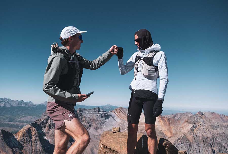 Kilian Jornet completa los Fourteeners de Colorado como parte del proyecto States of Elevation post thumbnail image